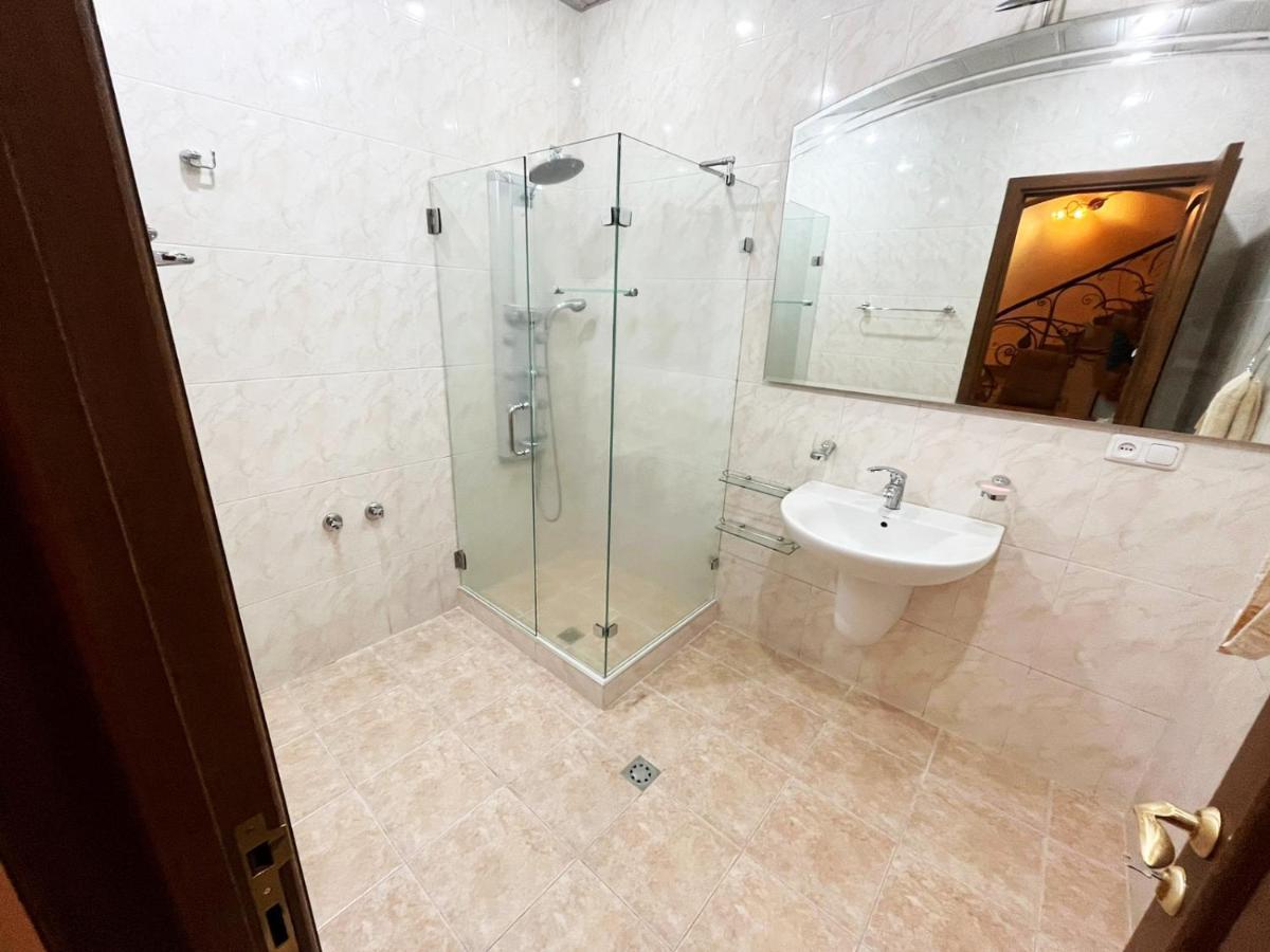 Amigo Guest House Erywań Zewnętrze zdjęcie