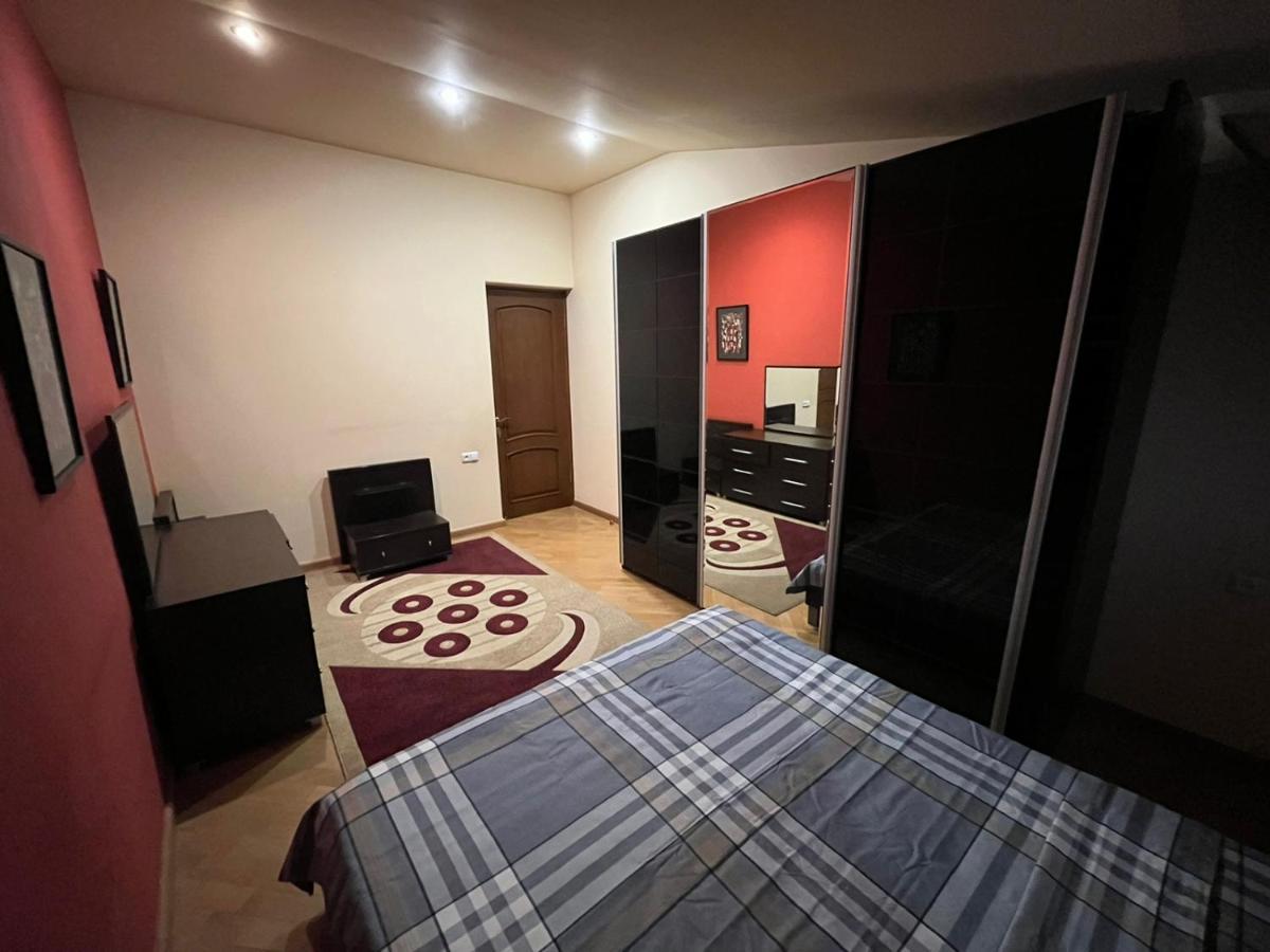 Amigo Guest House Erywań Zewnętrze zdjęcie