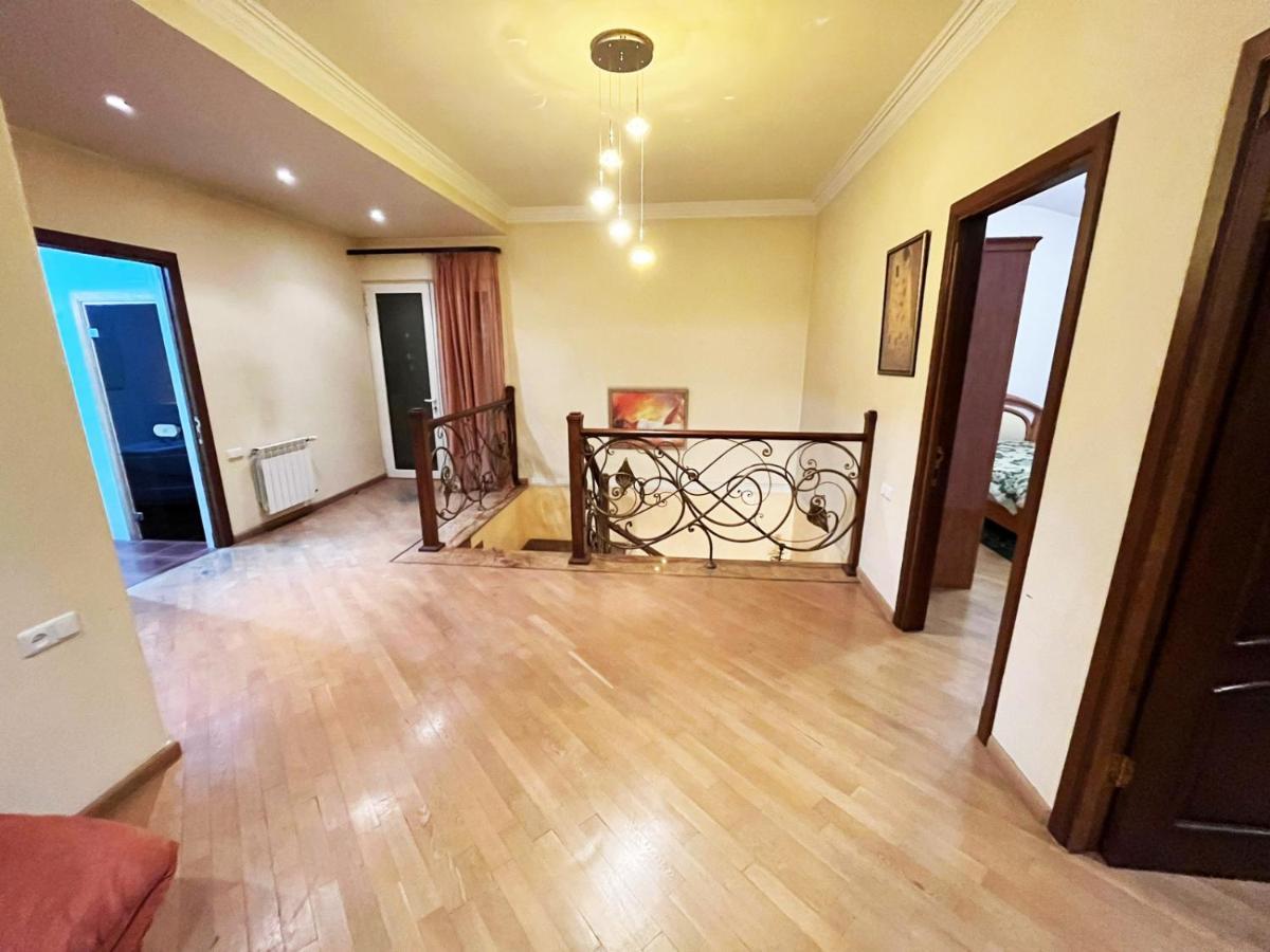 Amigo Guest House Erywań Zewnętrze zdjęcie